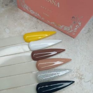 U&ntilde;as y acr&iacute;licos